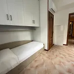 Hébergement de vacances Con Giardino E Posto Auto
